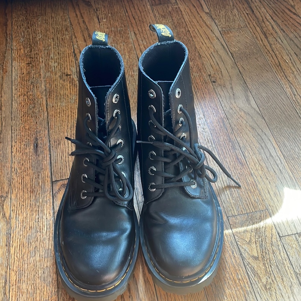 doc marten combat boots